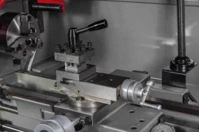 Фото JET GHB-1330A DRO Токарно-винторезный станок в интернет-магазине ToolHaus.ru