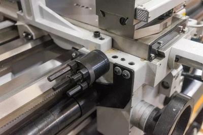 Фото Токарно-винторезный станок STALEX CM6241/1500 в интернет-магазине ToolHaus.ru